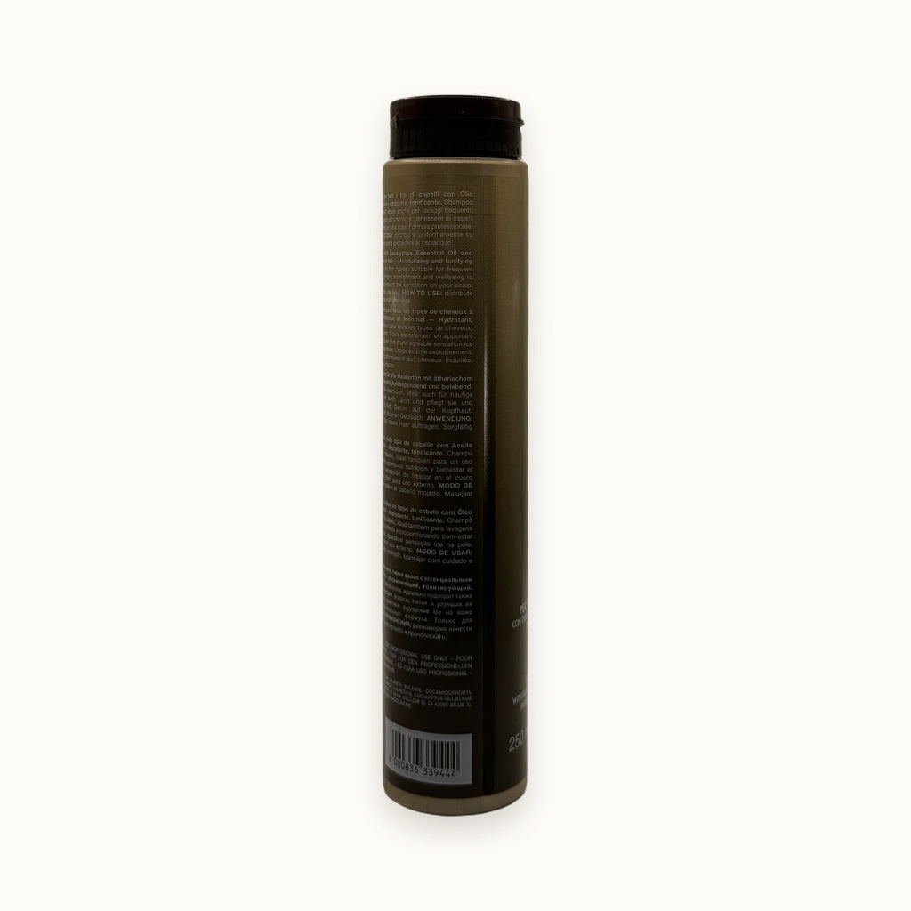 Andy Treat, shampoo rinfrescante eucalipto per il cuoio capelluto 250 ml — packshot su fondo crema