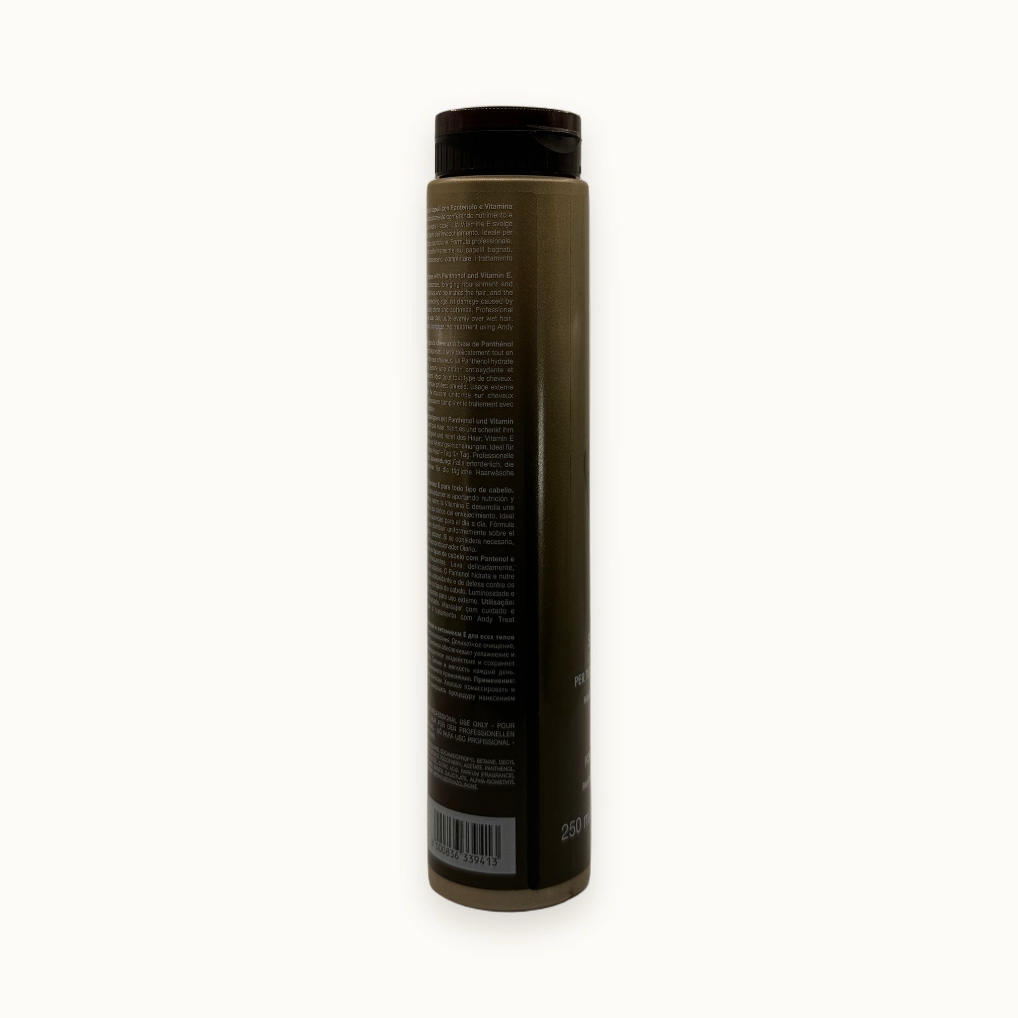 Andy Treat, shampoo uso giornaliero per tutti i capelli 250 ml — packshot su fondo crema