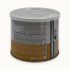 Doll, cera depilatoria liposolubile naturale in vasetto — packshot su fondo crema