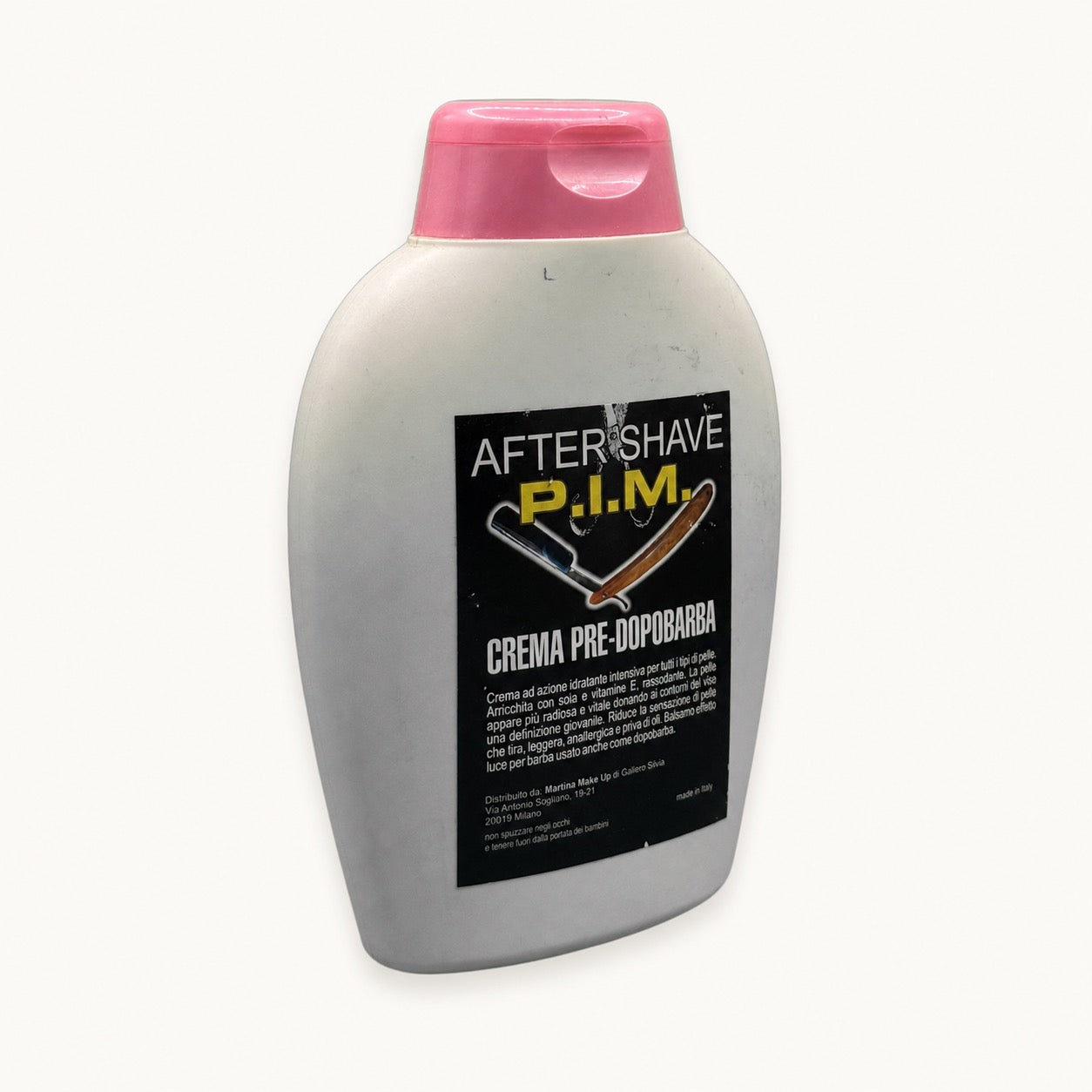 P.I.M. After Shave Crema Pre-Dopobarba — flacone su fondo crema