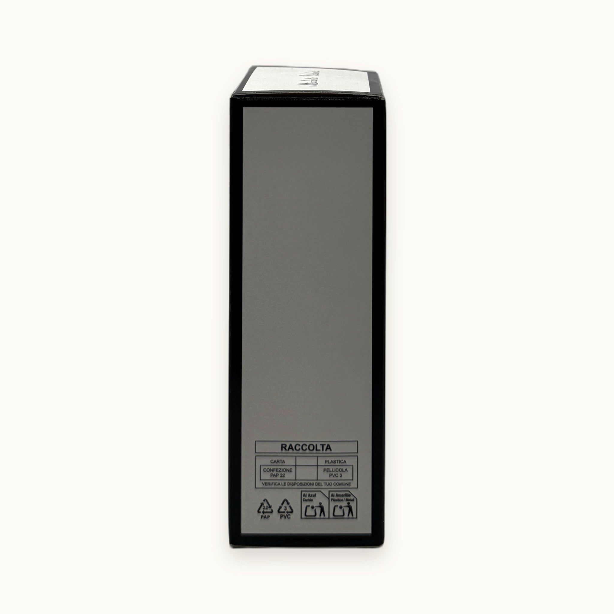 Prohibit Pour Femme, eau de toilette donna 100 ml — packshot su fondo crema